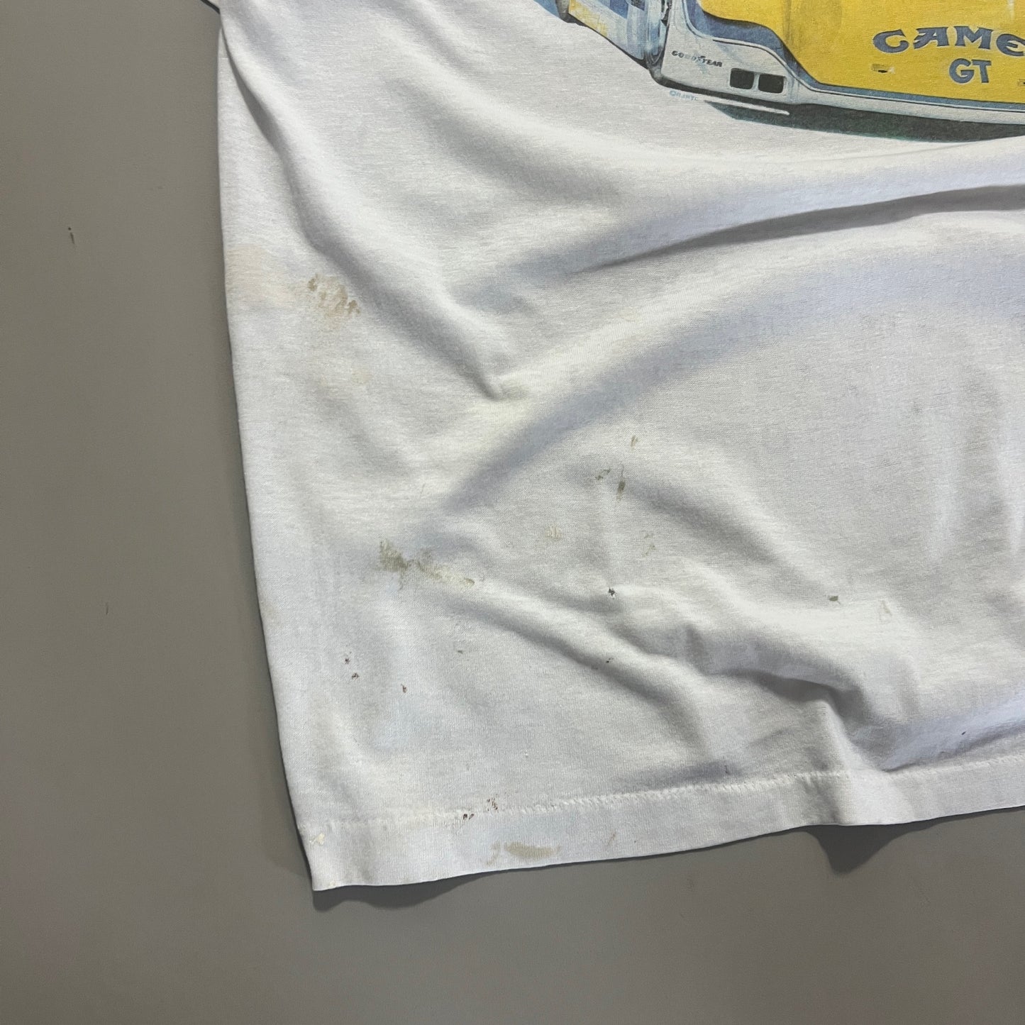 Large 1990s Distressed Camel Smooth Charger T-shirt