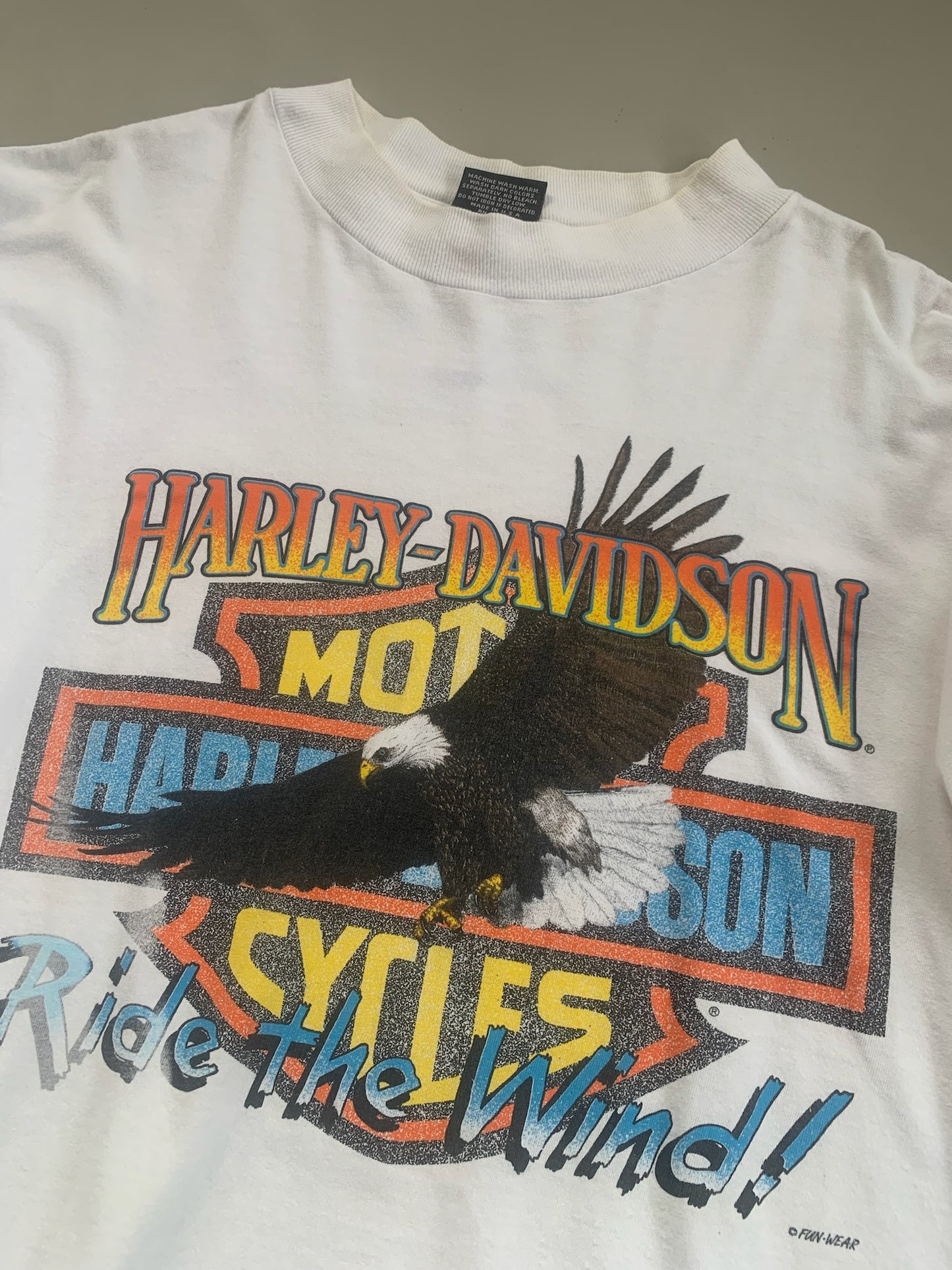 XL 1990 Distressed Harley Davidson Ride the Wind T-shirt