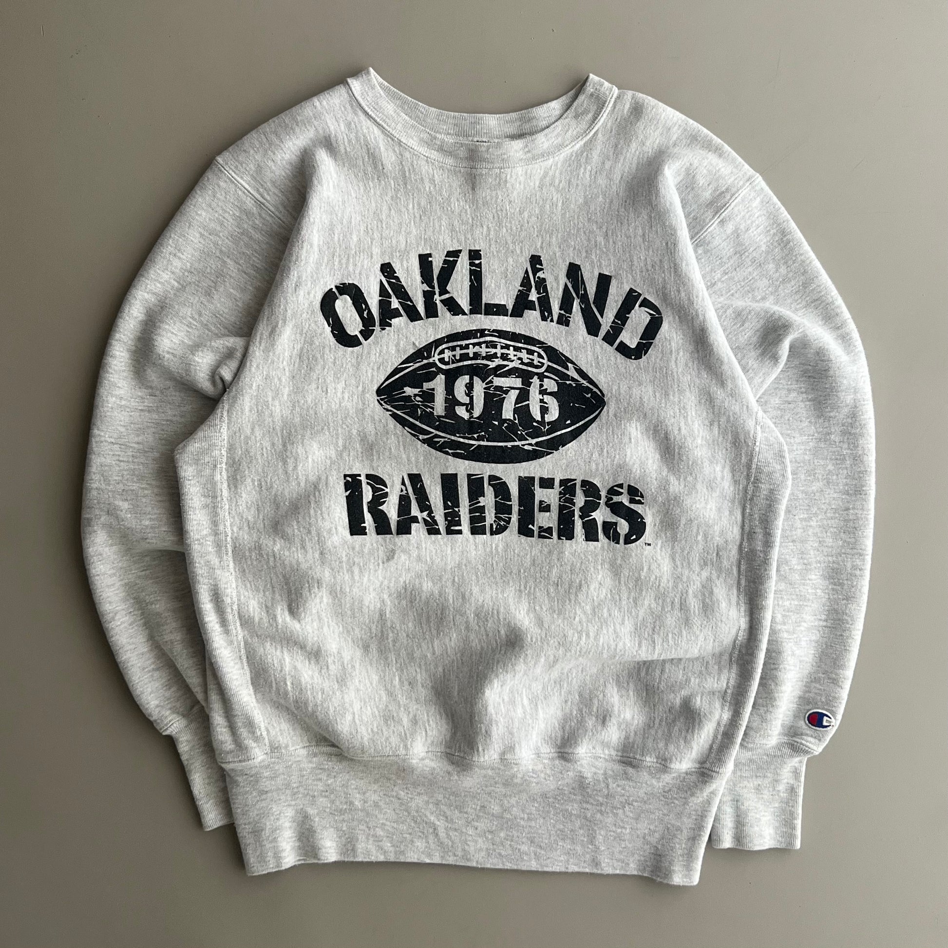 Large 90s Champion Reverse Weave Oakland Raiders Sweatshirt Large 90s Champion Reverse Weave Oakland Raiders Sweatshirt