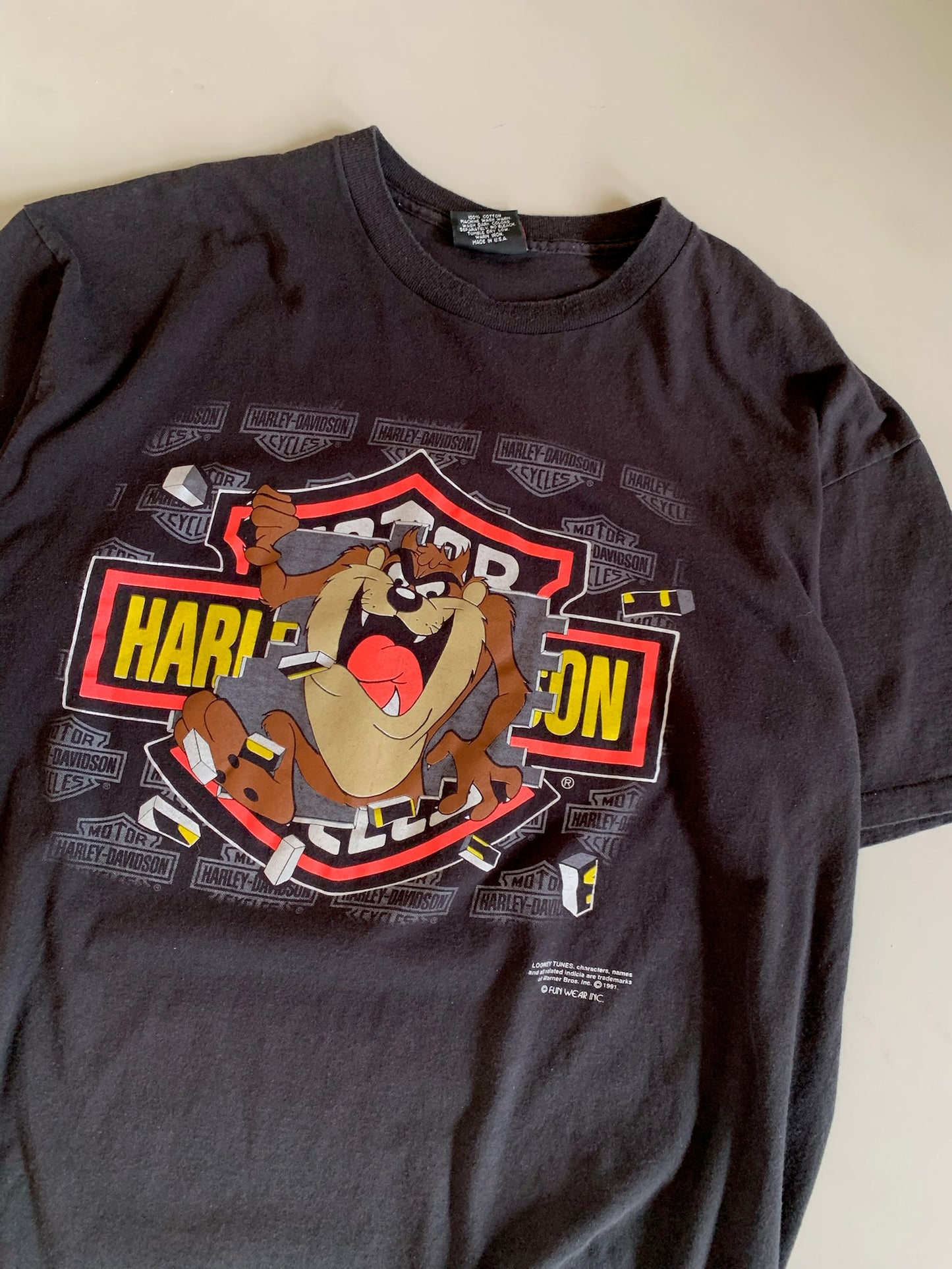 XL 1991 Harley Davidson Taz T-shirt