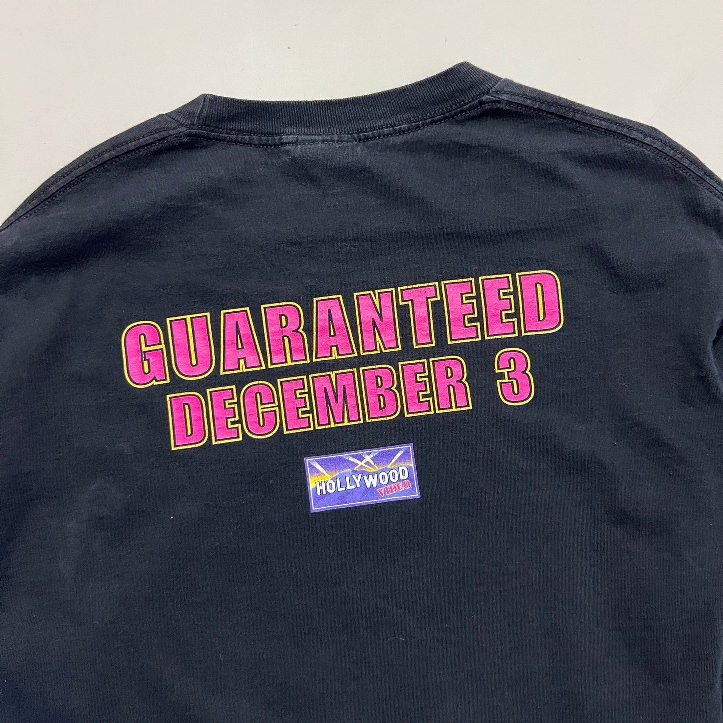 Large 2002 Austin Powers Gold Member T-shirt