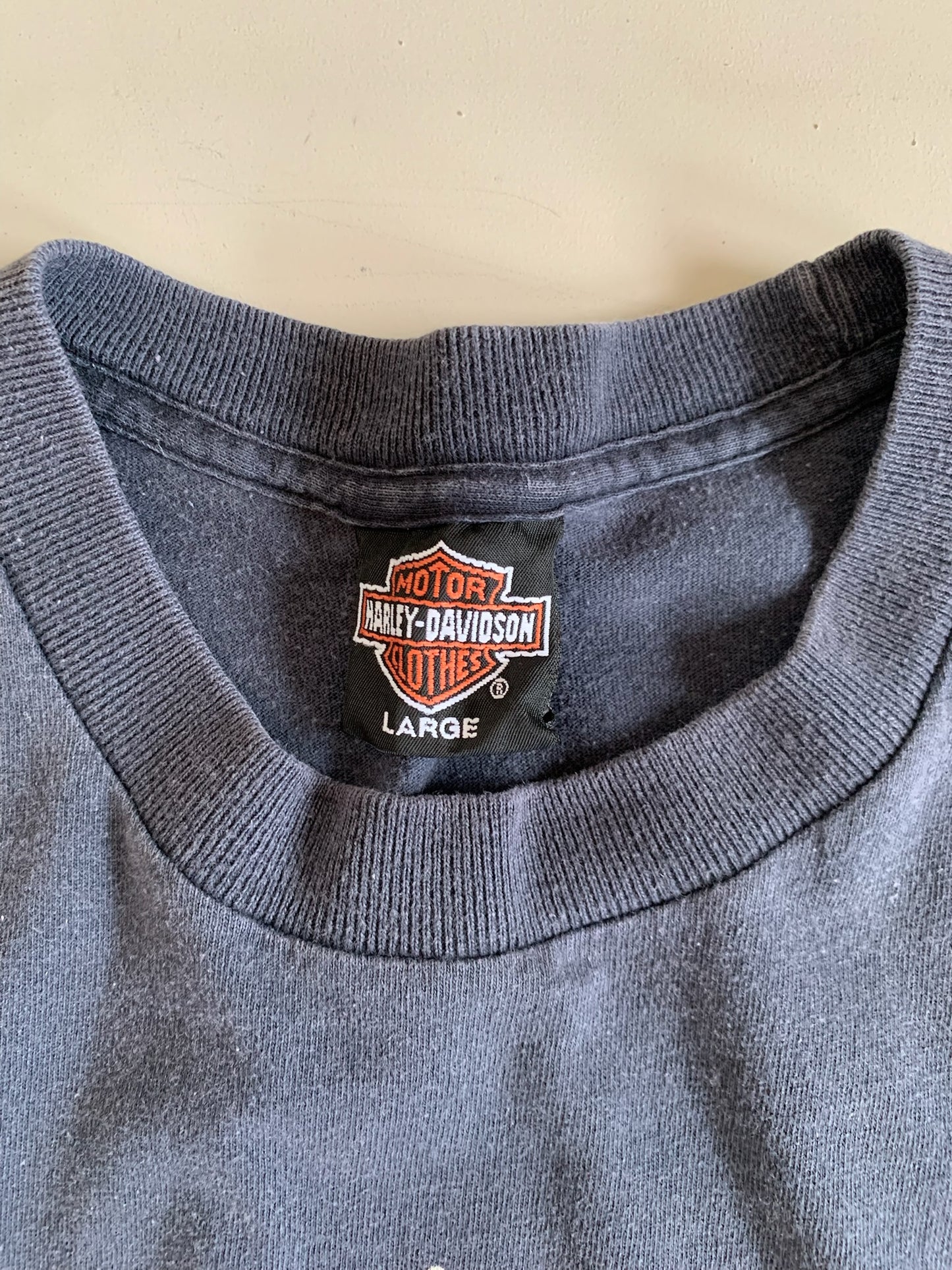 Large 1990 Harley Davidson Older is Better T-shirt
