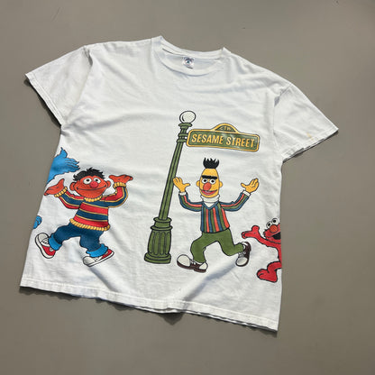 XL 90s Sesame Street Wrap Around T-shirt