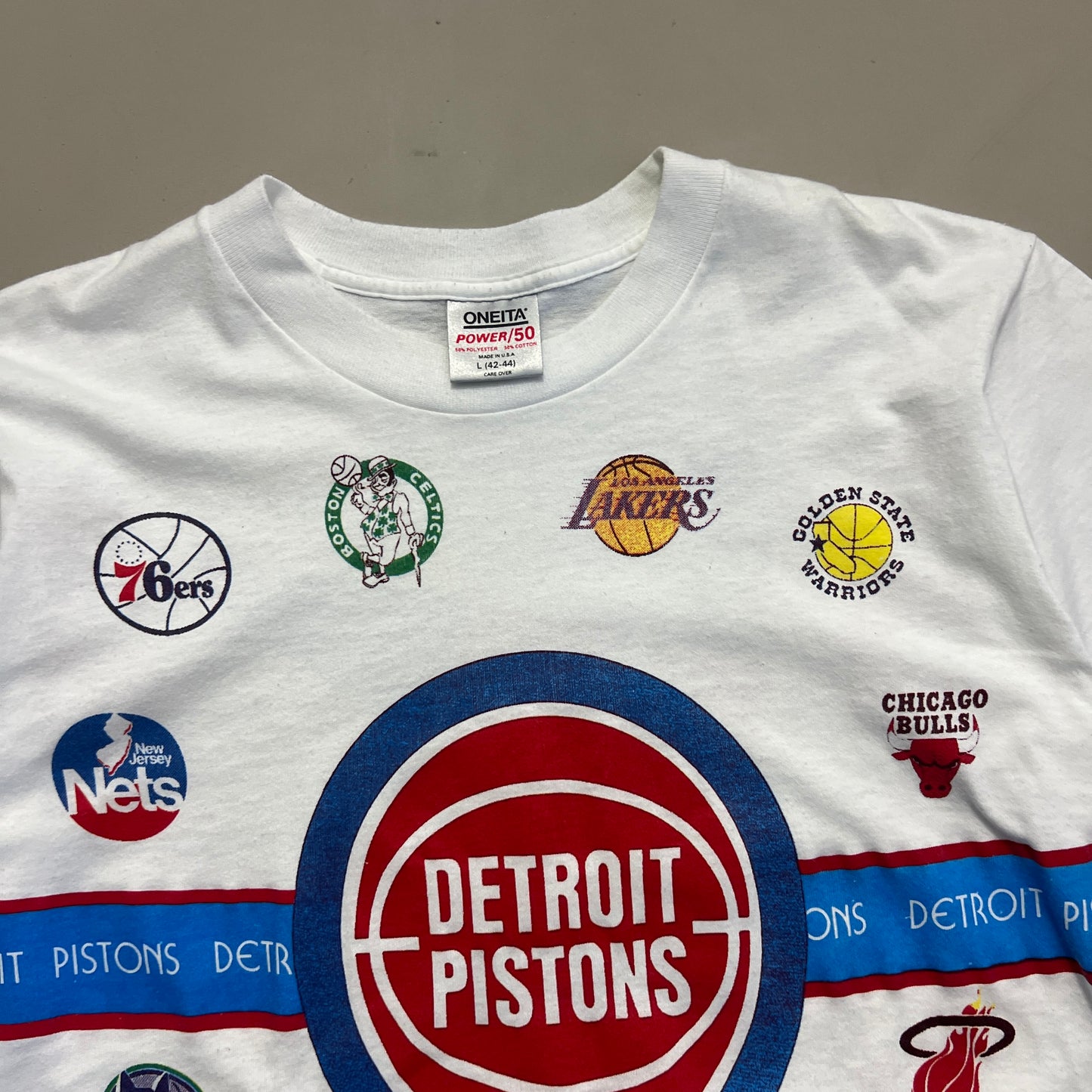 Large 1990 NBA Detroit Pistons T-shirt