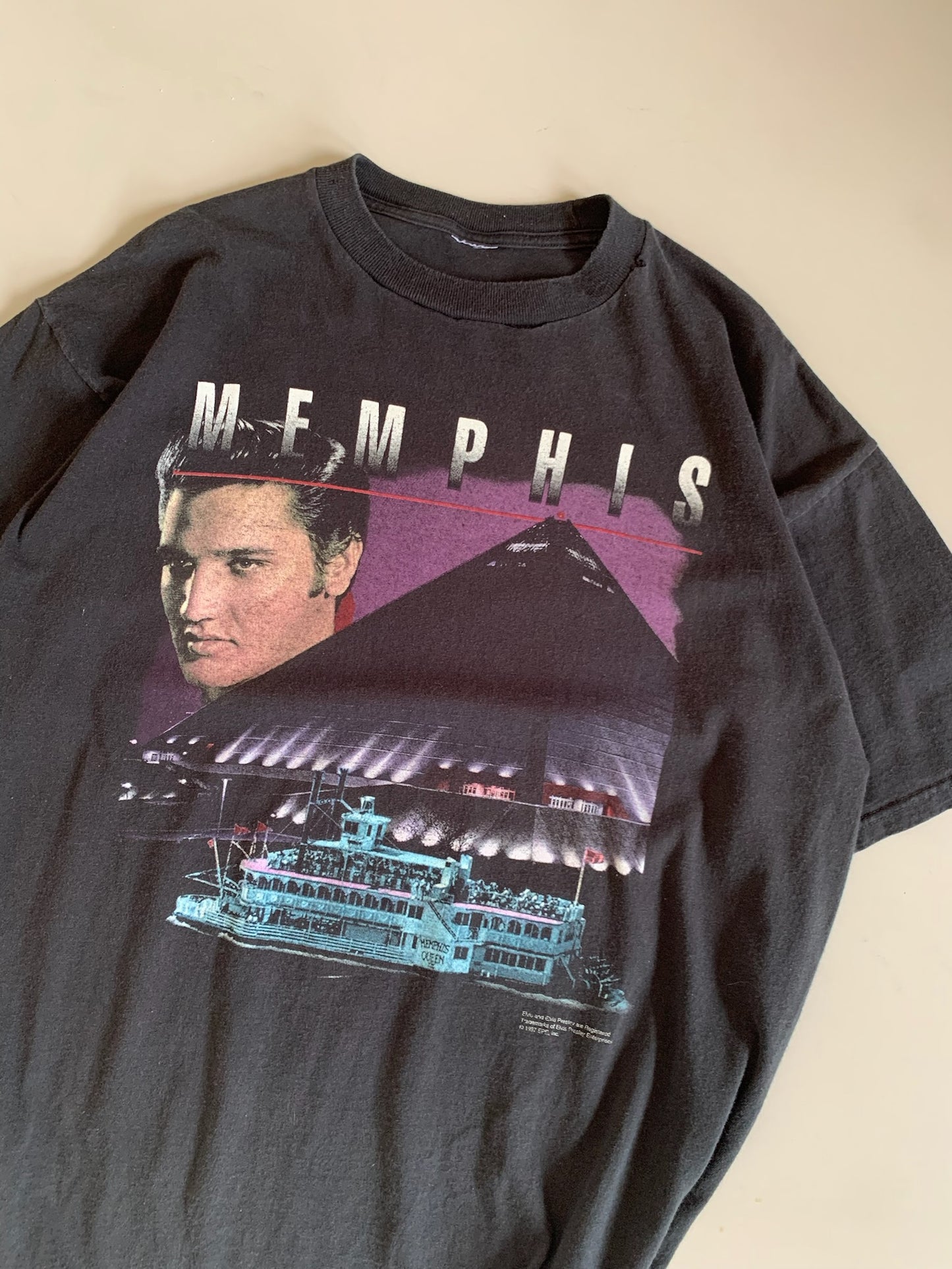 XL 1997 Elvis Memphis T-shirt