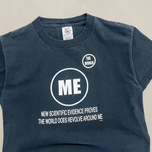 Small 2000s Me vs The World Parody T-shirt