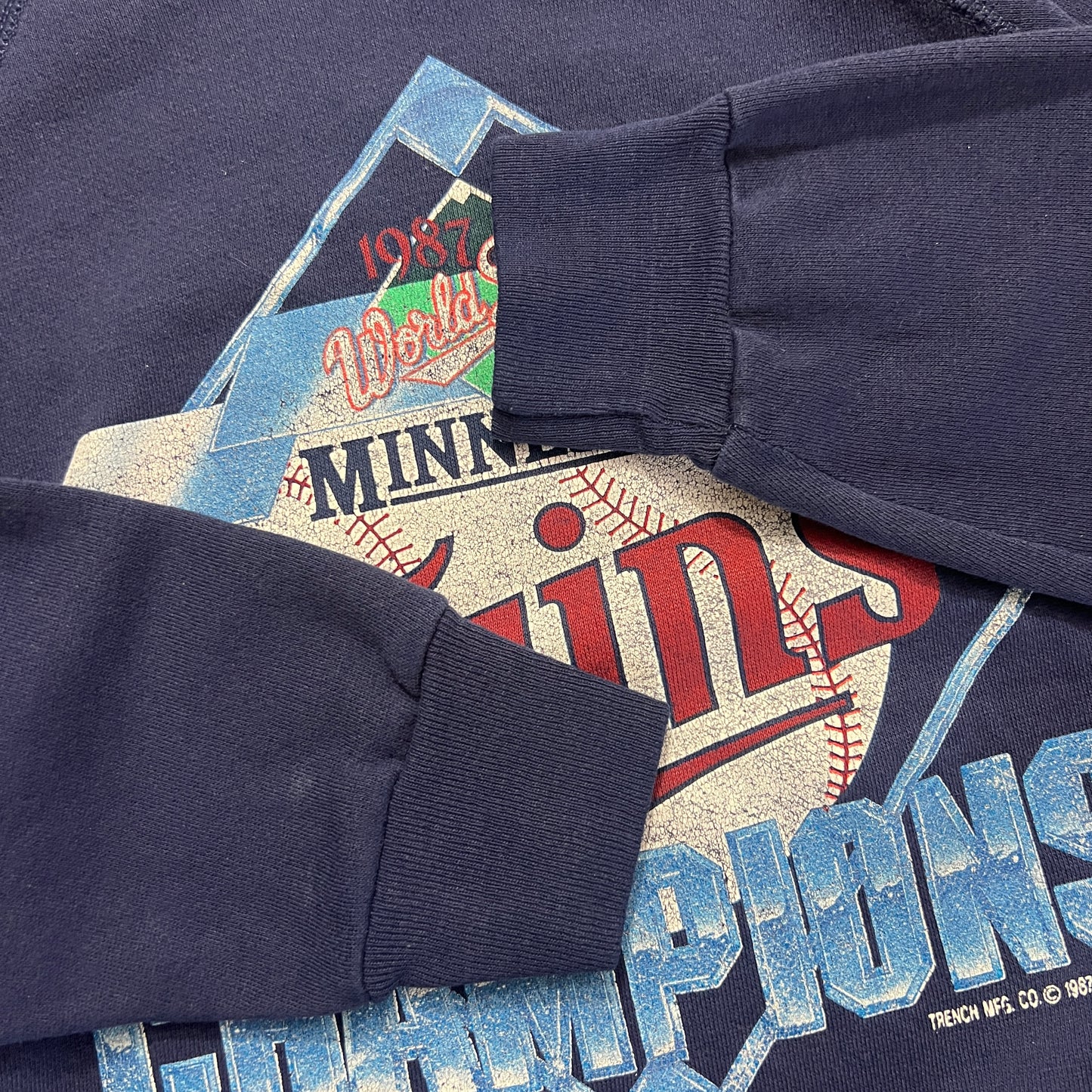 Medium 1987 Minnesota Twins World Series Sweatshirt