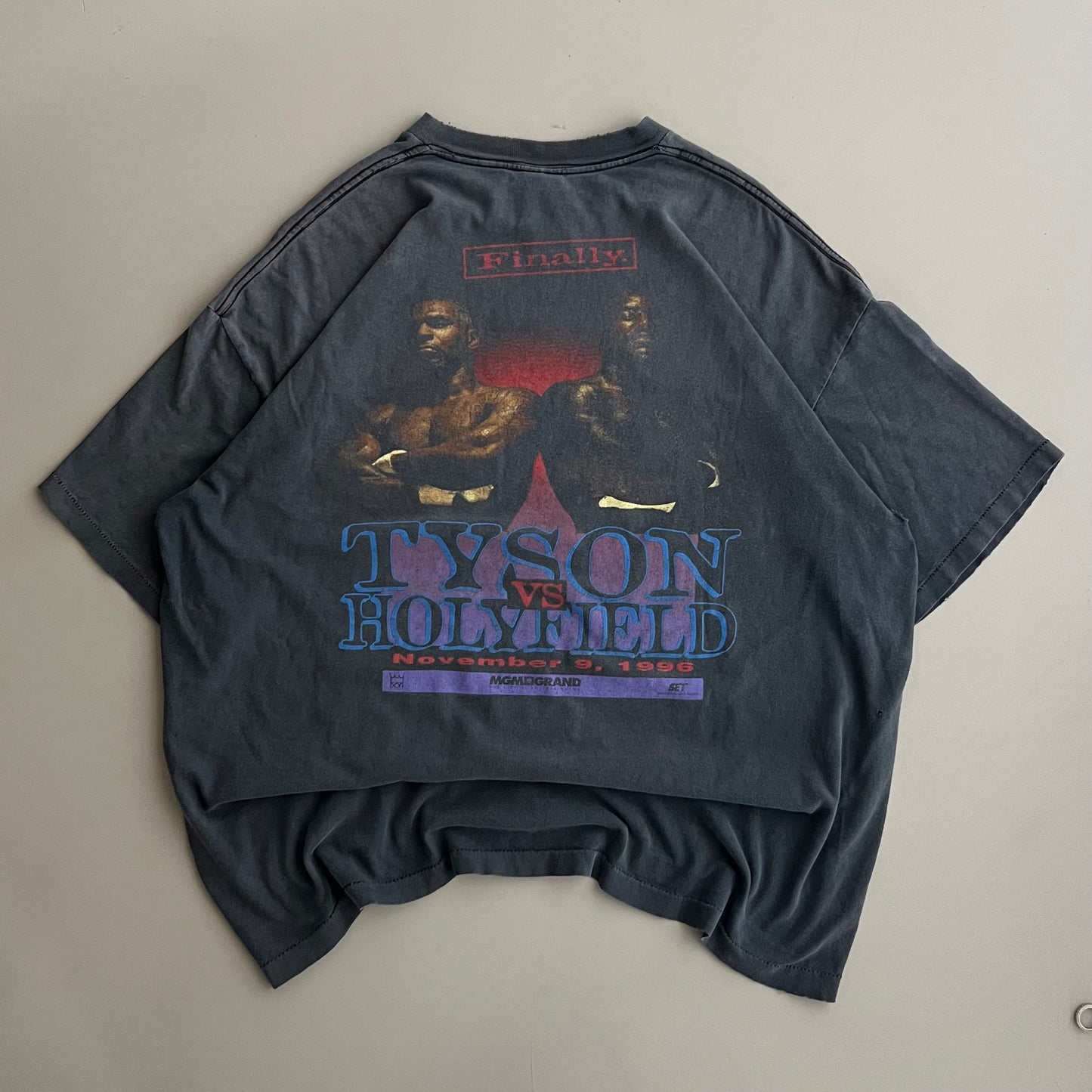 2XL 1996 Tyson VS Holyfield MGM Grand T-shirt