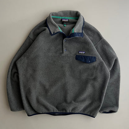 Large 2000s Grey Patagonia Synchilla