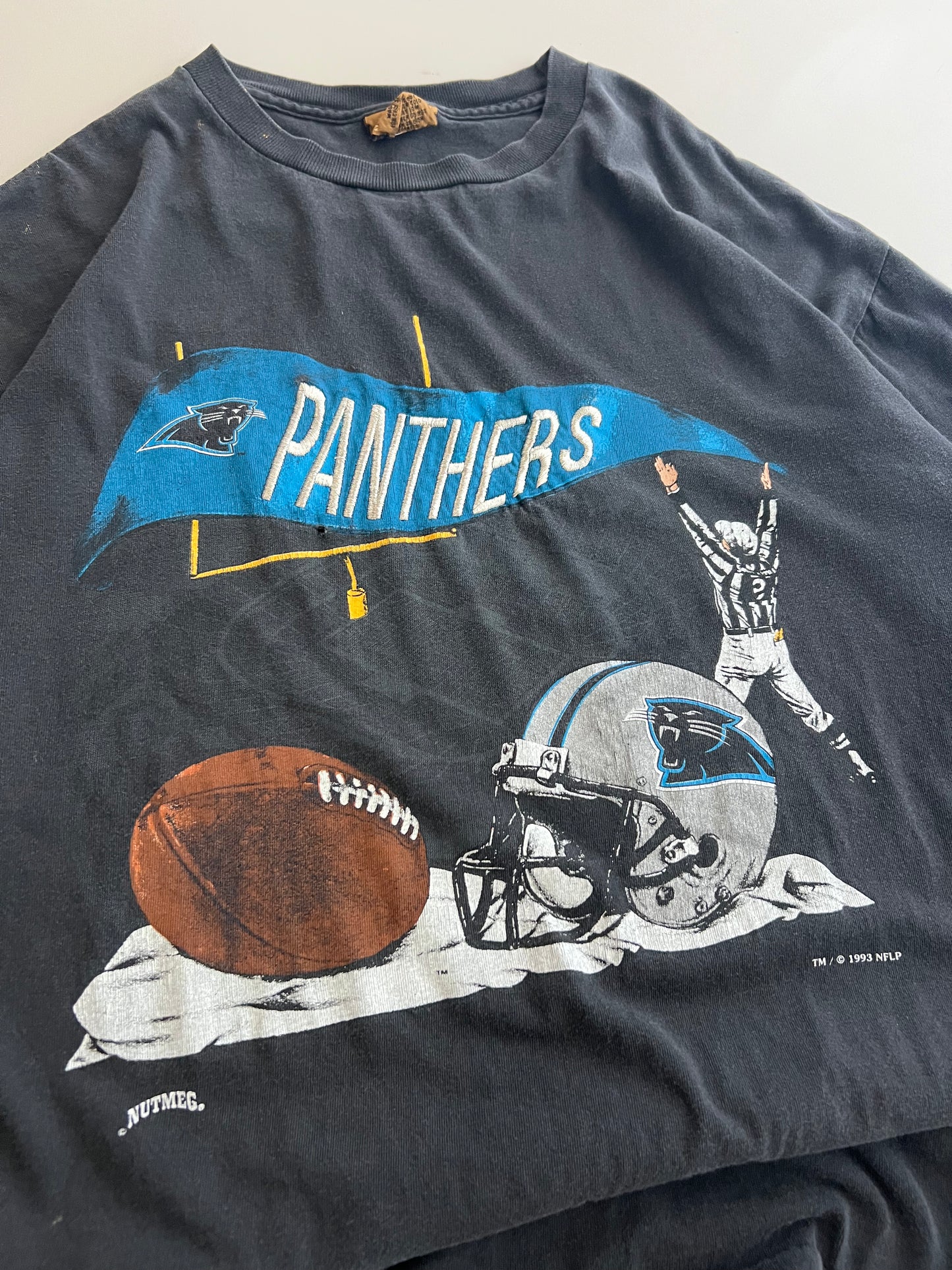 Large 1993 Carolina Panthers Embroidered T-shirt