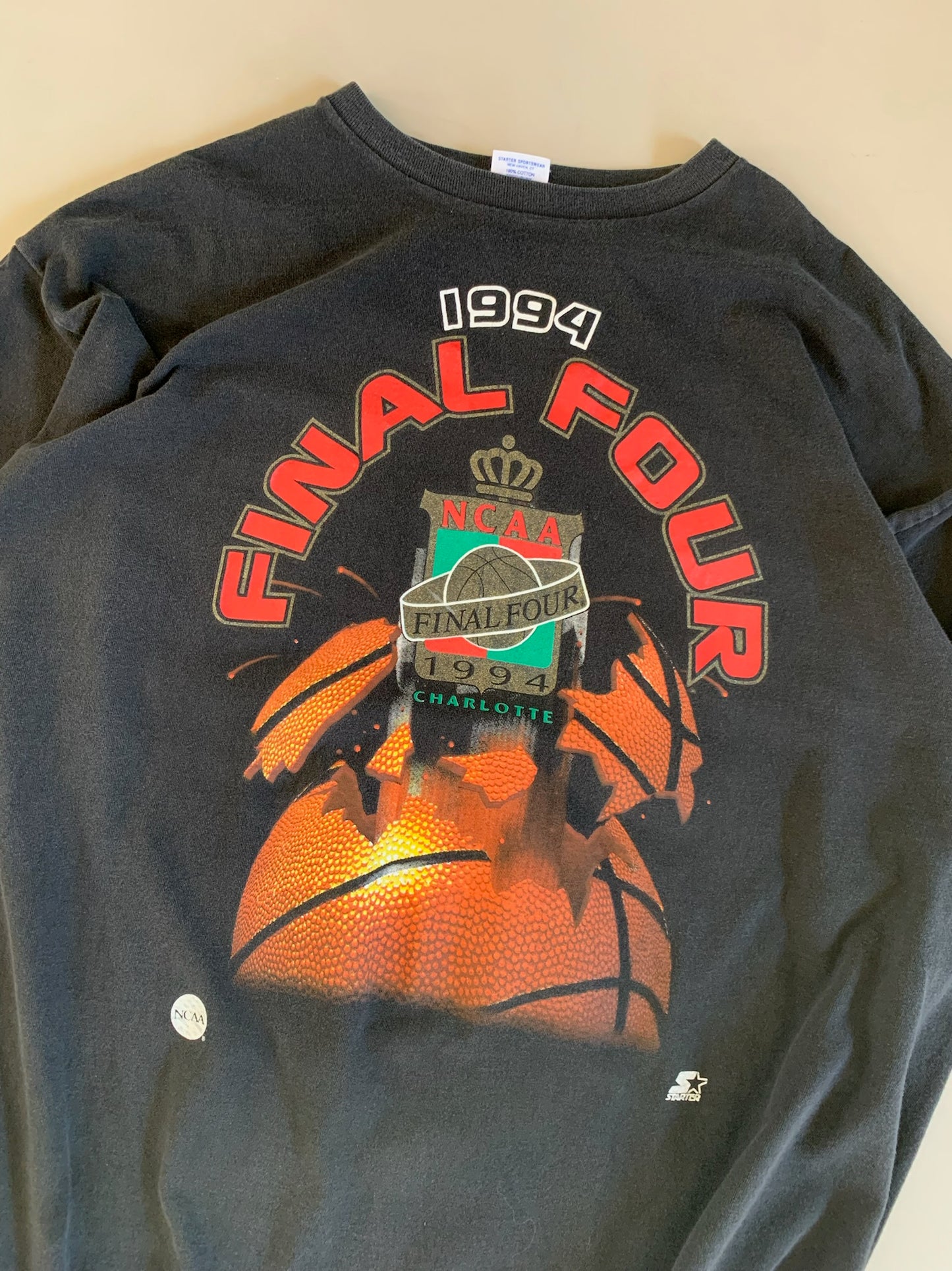 XXL 1994 NCAA Charlotte Final Four T-shirt