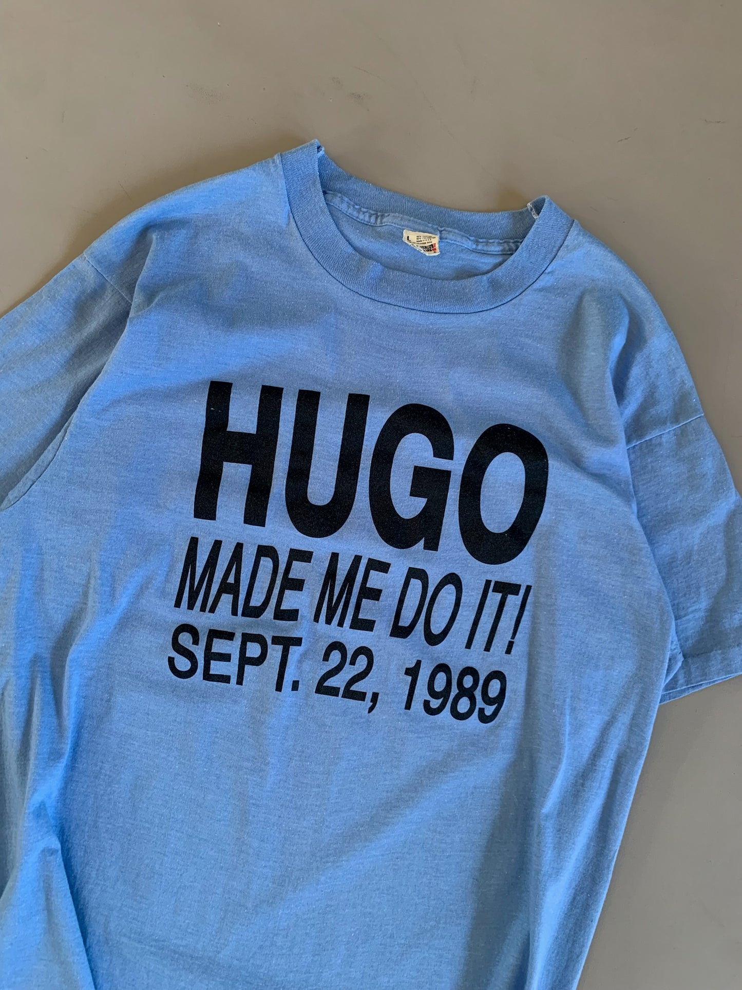 Large 1989 Hurricane Hugo Made Me Do It T-shirt