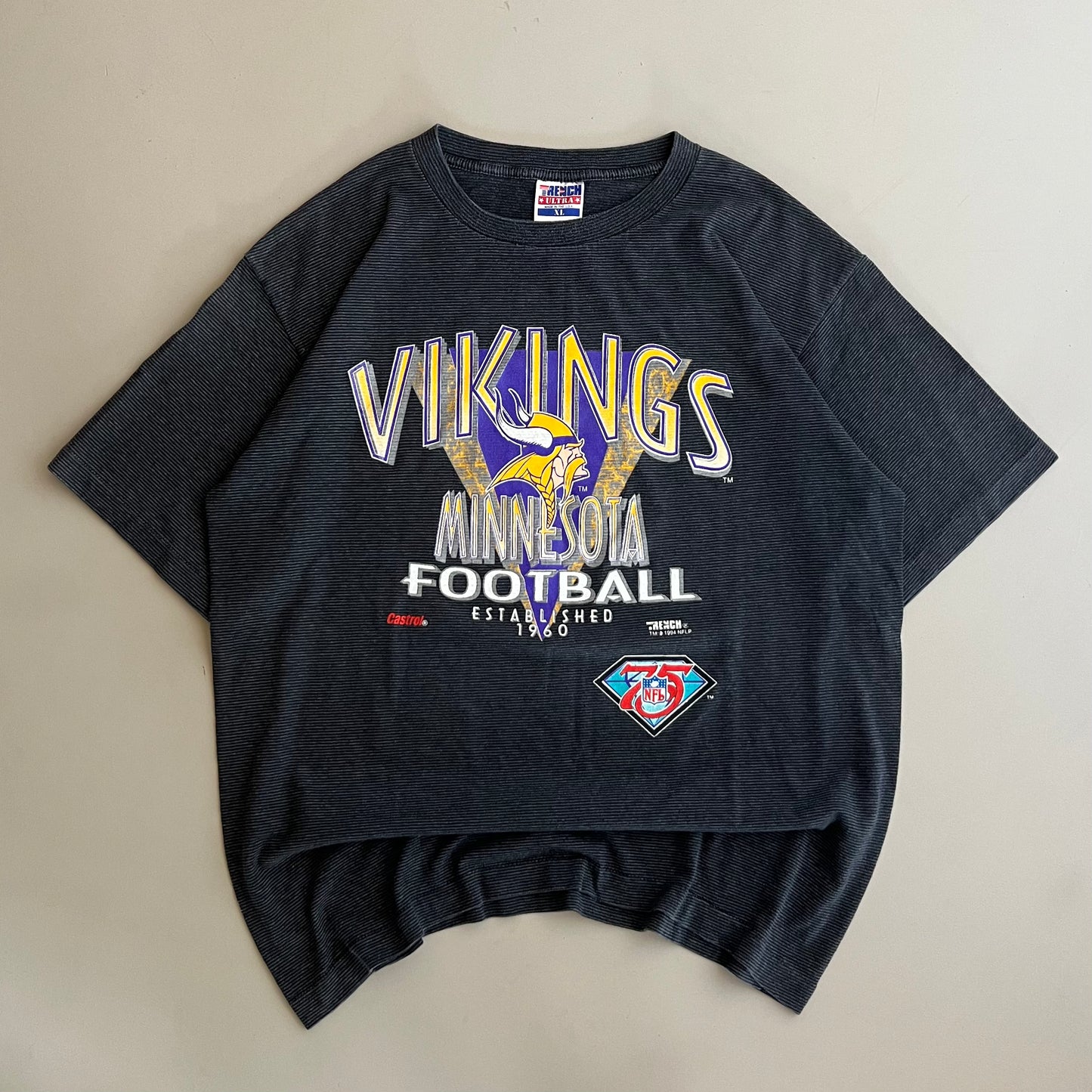 XL 1994 Minnesota Vikings Trench T-shirt