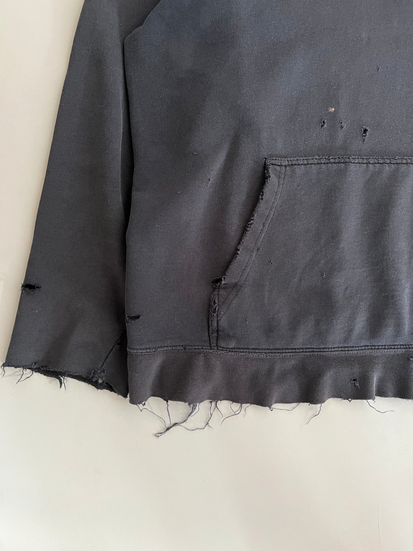 XL 90s Heavily Distressed Stussy Sweatshirt