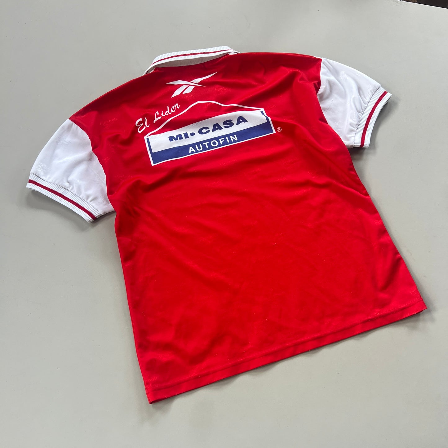 Medium 1996/97 Toros Neza Reebok Kit