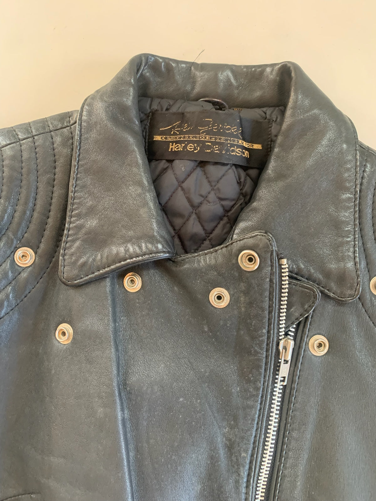 Medium 1980s Harley Davidson Leather Motorcycle Jacket