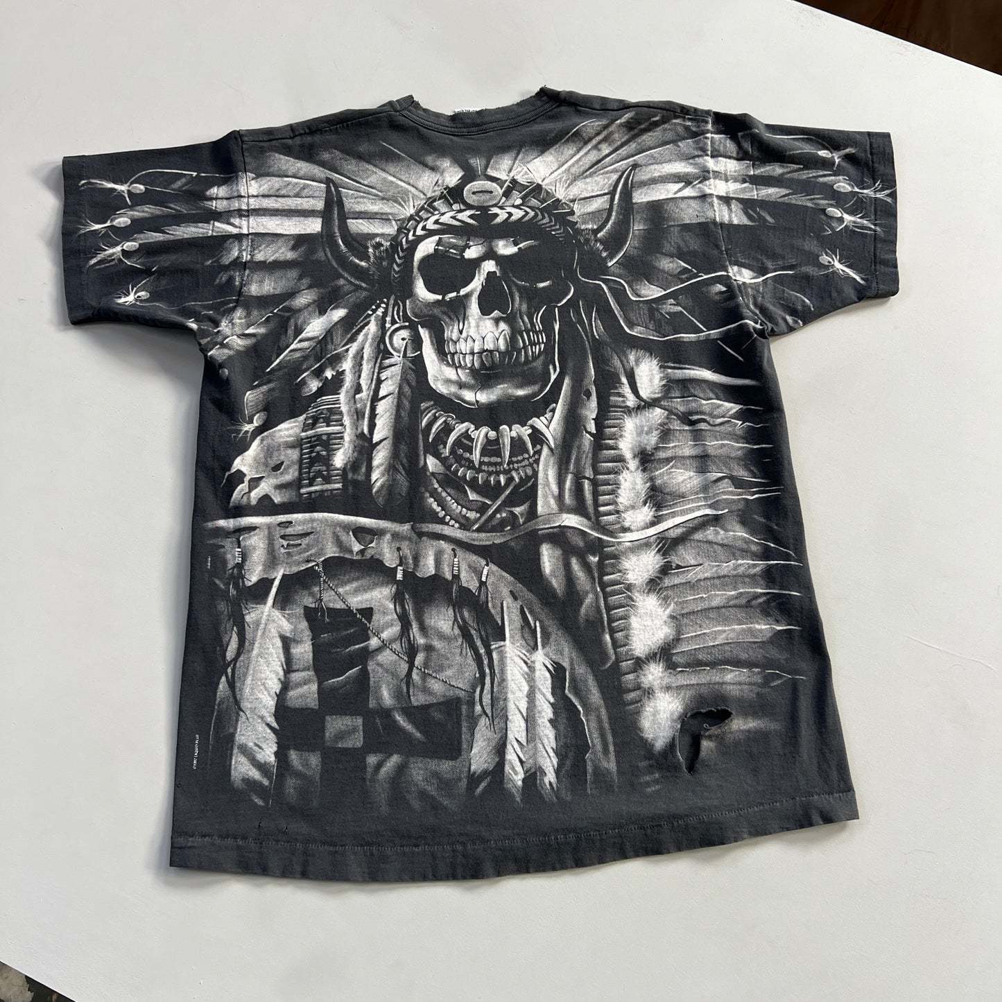 XL 1997 Distressed Tribal Skull Liquid Blue T-shirt