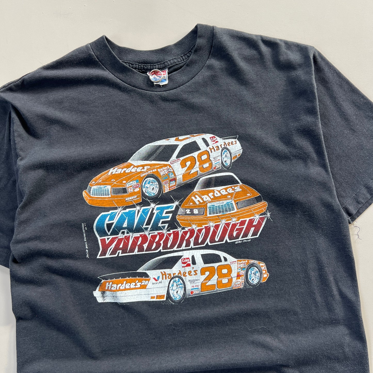 XL 1985 Cale Yarborough Nascar T-shirt