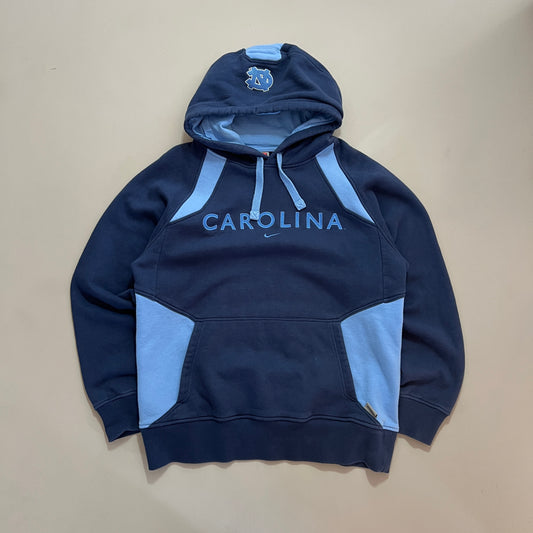 Small 2000 UNC Chapel Hill Nike Sweatshirt