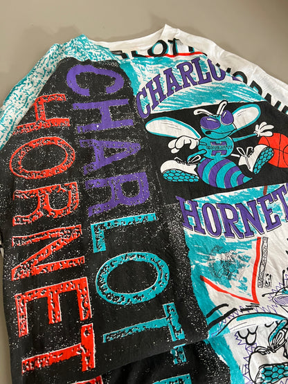 XL 90s Charlotte Hornets AOP T-shirt