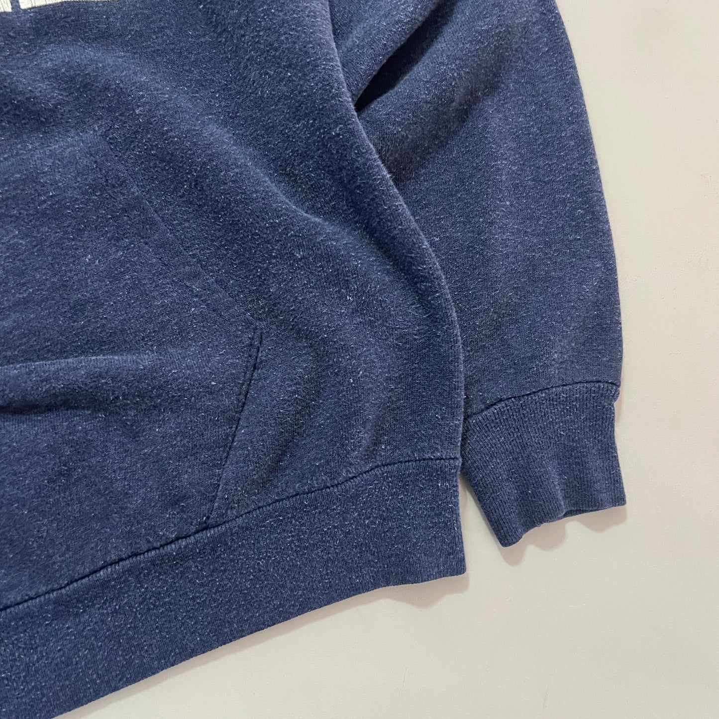 Medium 70s Duke Blue Devils Sweatshirt