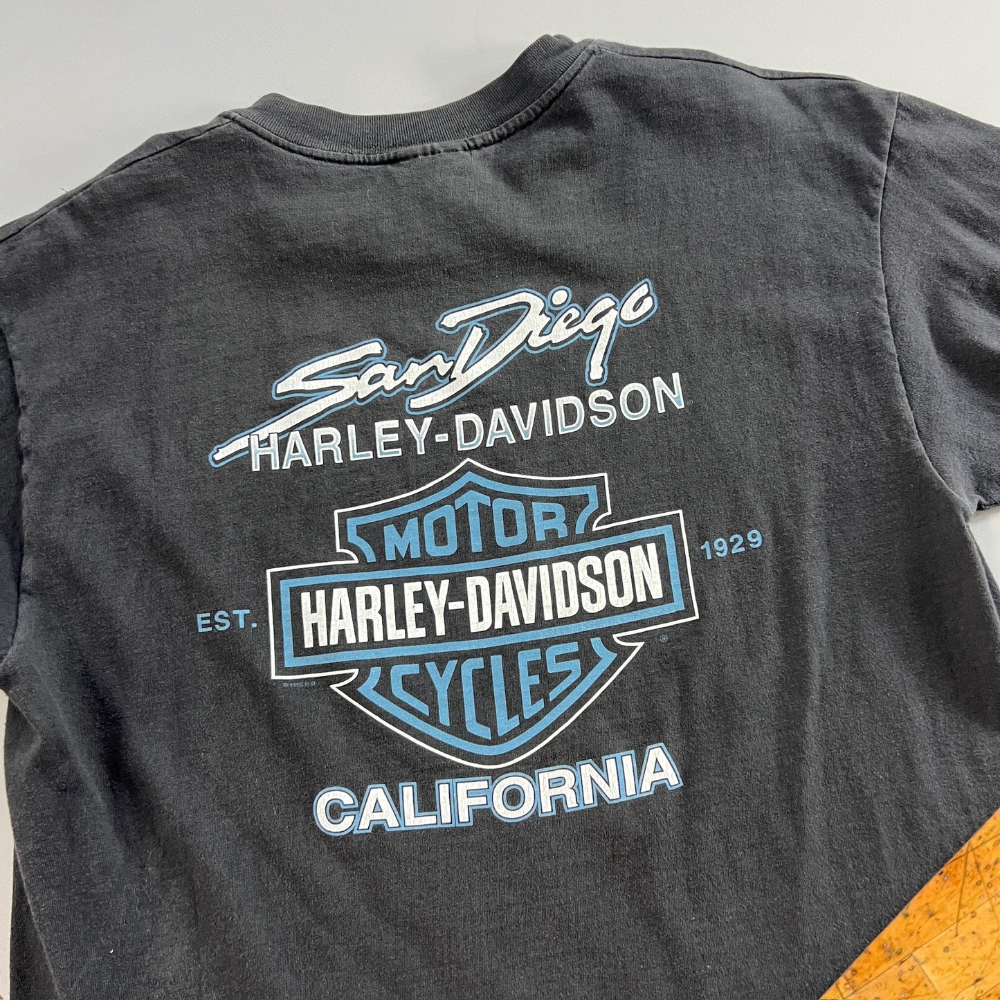 Large 1998 Harley Davidson California T-shirt
