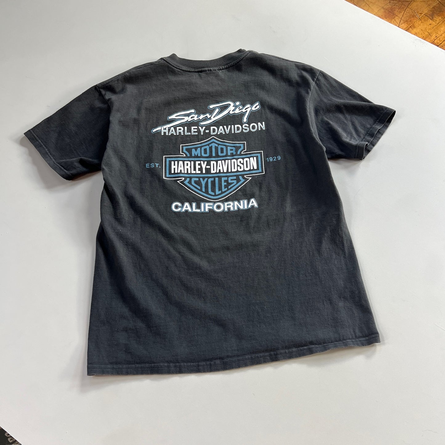 Large 1998 Harley Davidson California T-shirt