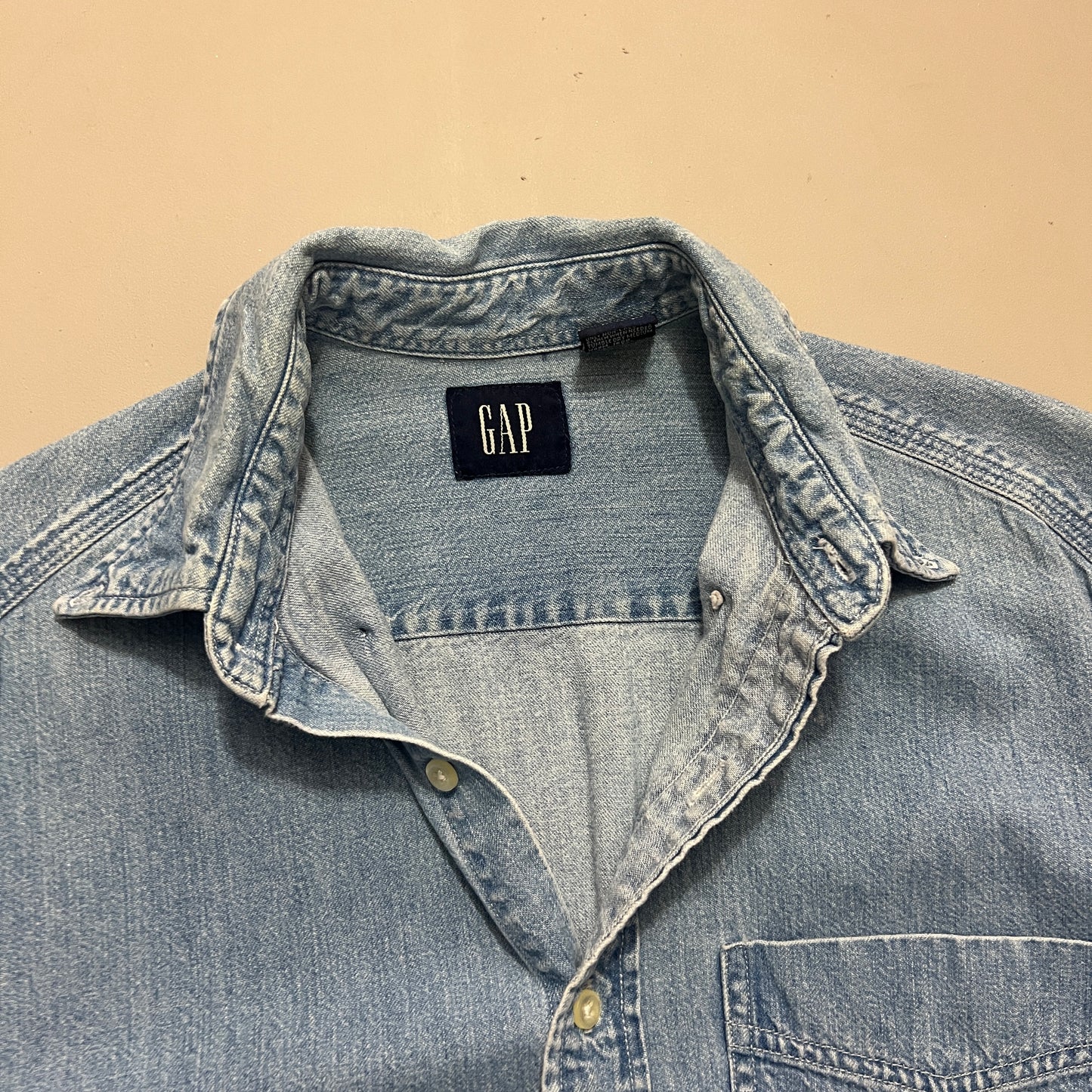 Small 2000s GAP Denim Button Shirt