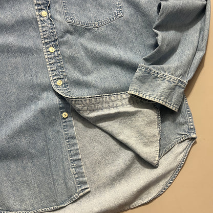 Small 2000s GAP Denim Button Shirt