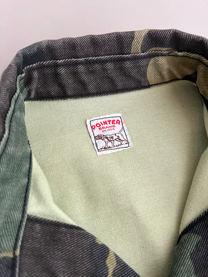 Large 90s Pointer Brand Camo Button Shirt