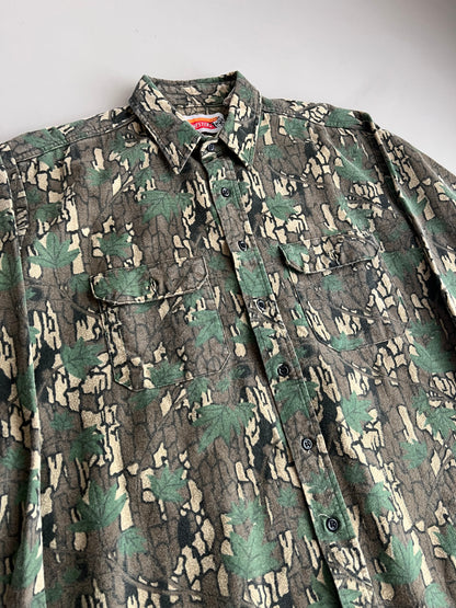 Large 90s Winchester Camo Button Shirt