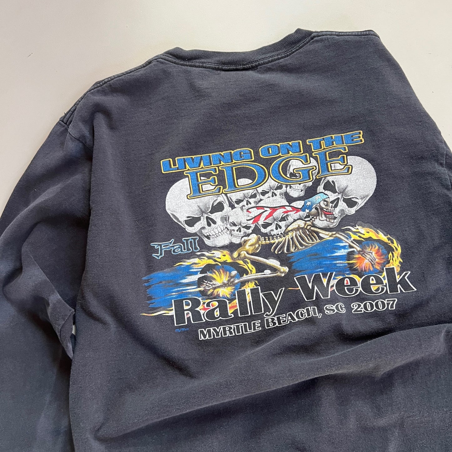 Medium 2007 Biker Rally Flame Sleeve T-shirt
